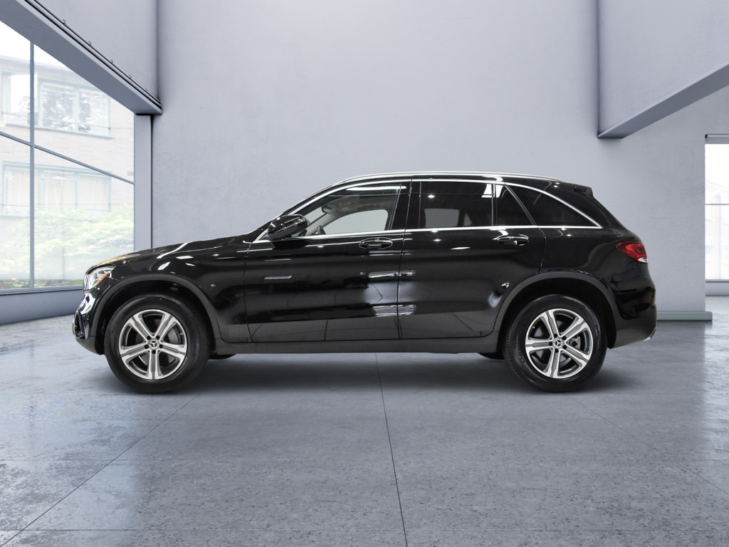 Certified 2022 Mercedes-Benz GLC 300 4MATIC image 2