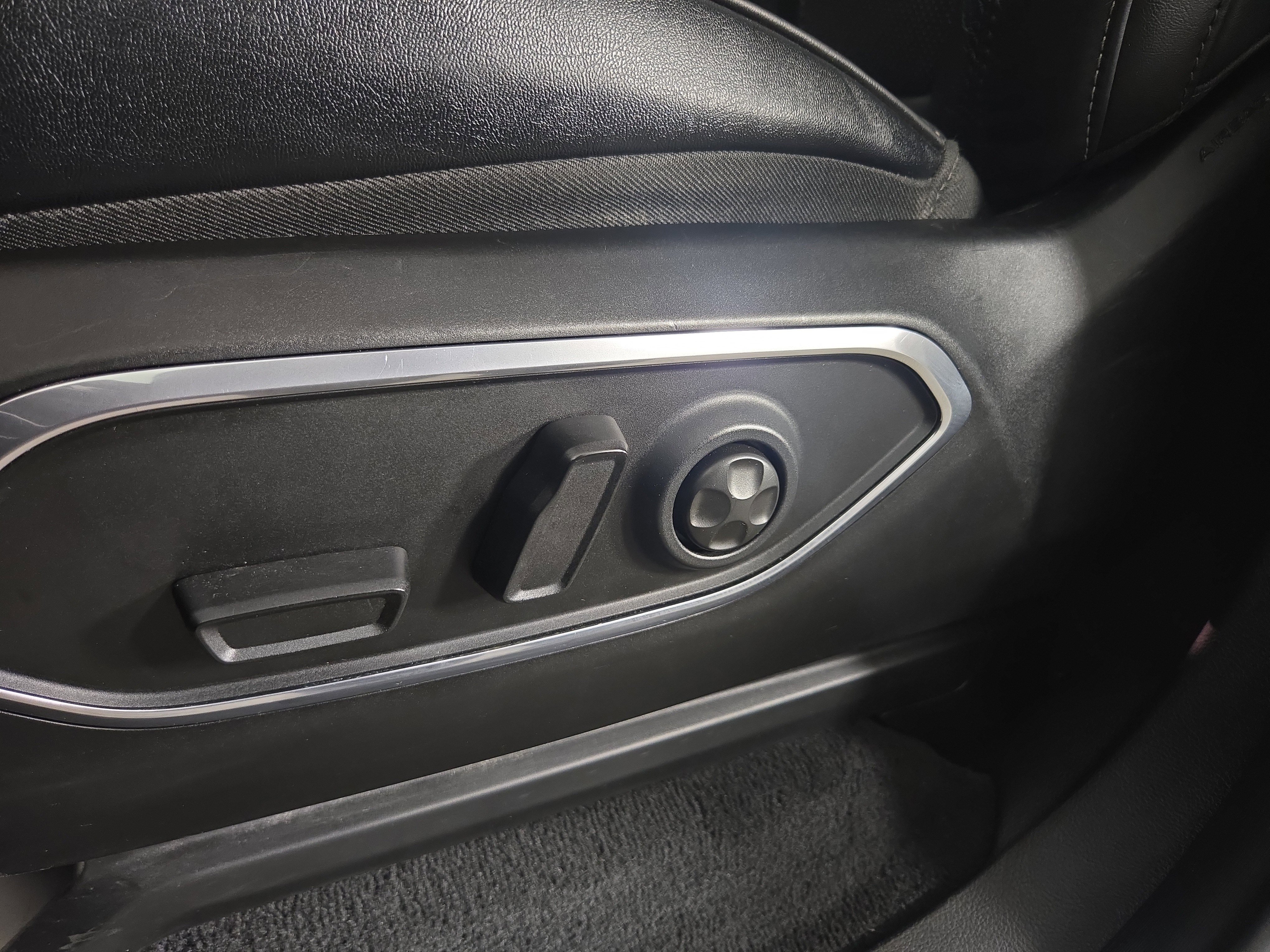 Certified 2022 Jeep Wagoneer Series III image 33