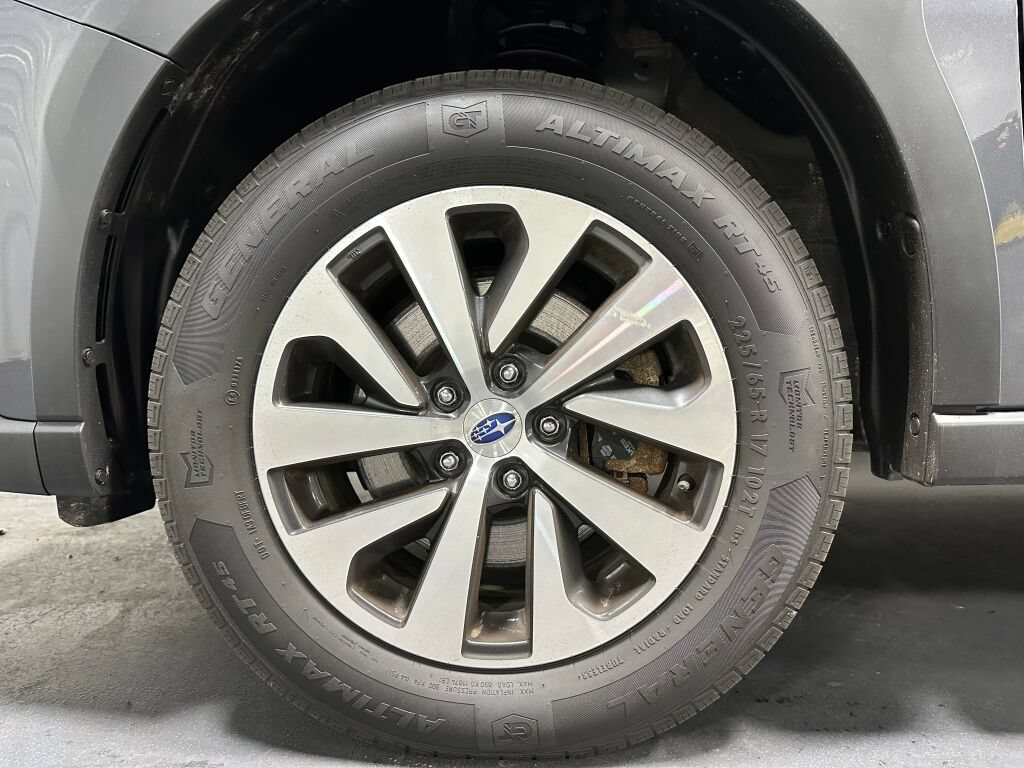 Used 2024 Subaru Outback Premium AWD/4WD image 5