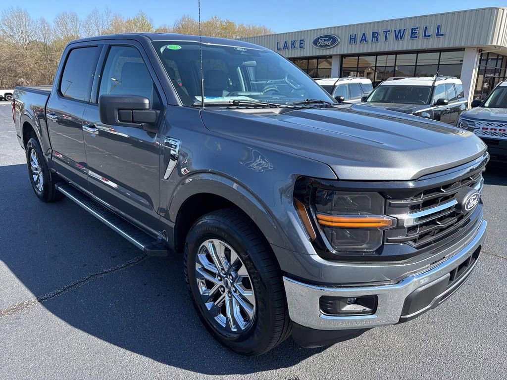 New 2026 Ford F150 XLT w/ XLT Chrome Appearance Package