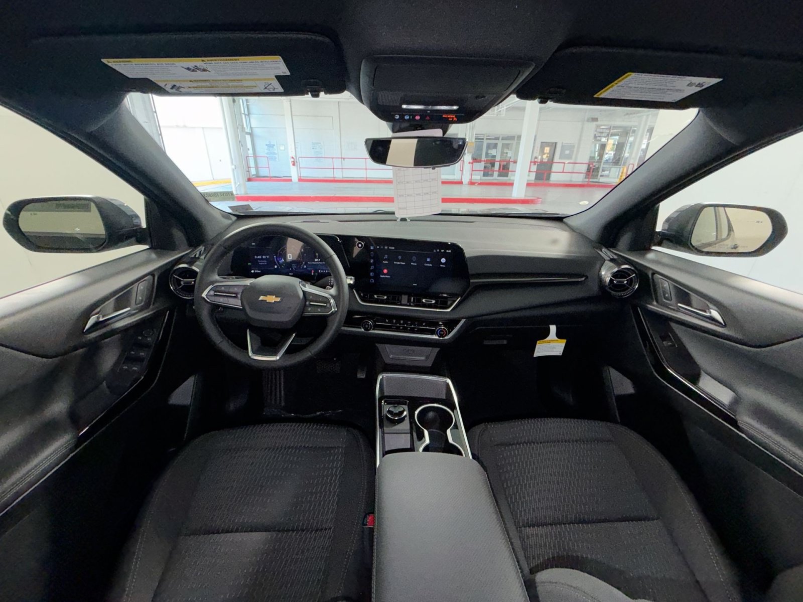 New 2027 Chevrolet Equinox LT w/ Safety and Technology Package FWD image 23