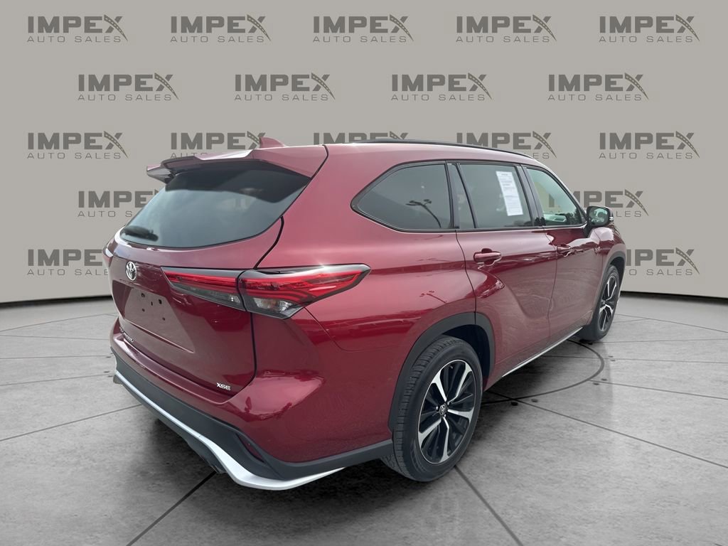 Used 2021 Toyota Highlander XSE image 5