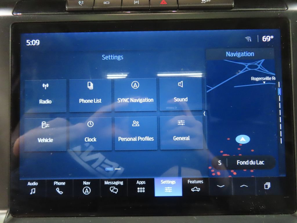 Used 2024 Ford F150 Lariat w/ Equipment Group 502A High AWD/4WD image 27