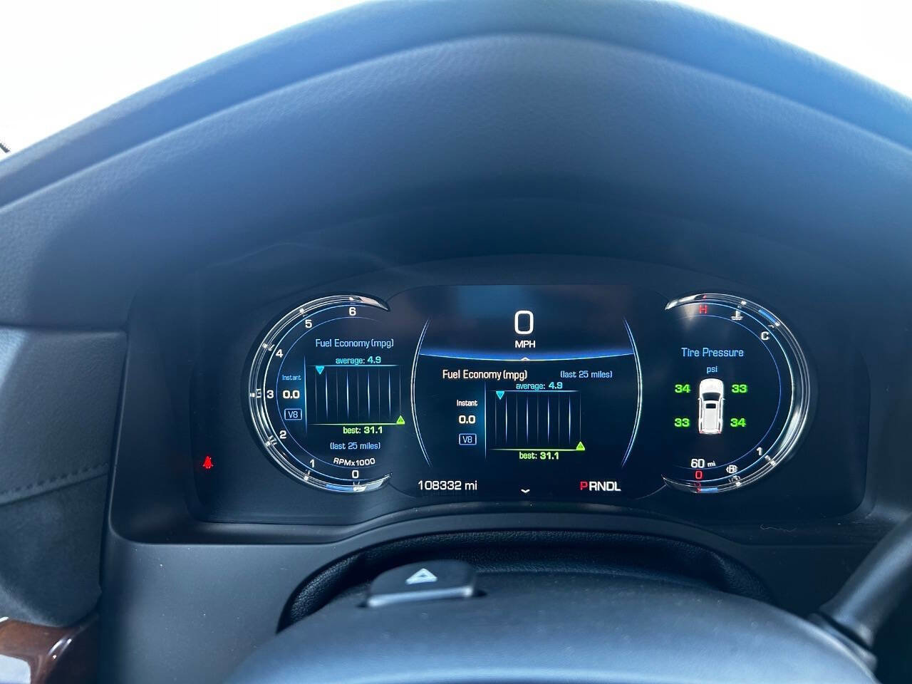 Used 2017 Cadillac Escalade 2WD image 19