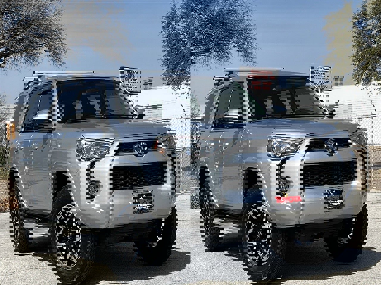 Used 2017 Toyota 4Runner SR5 image 2