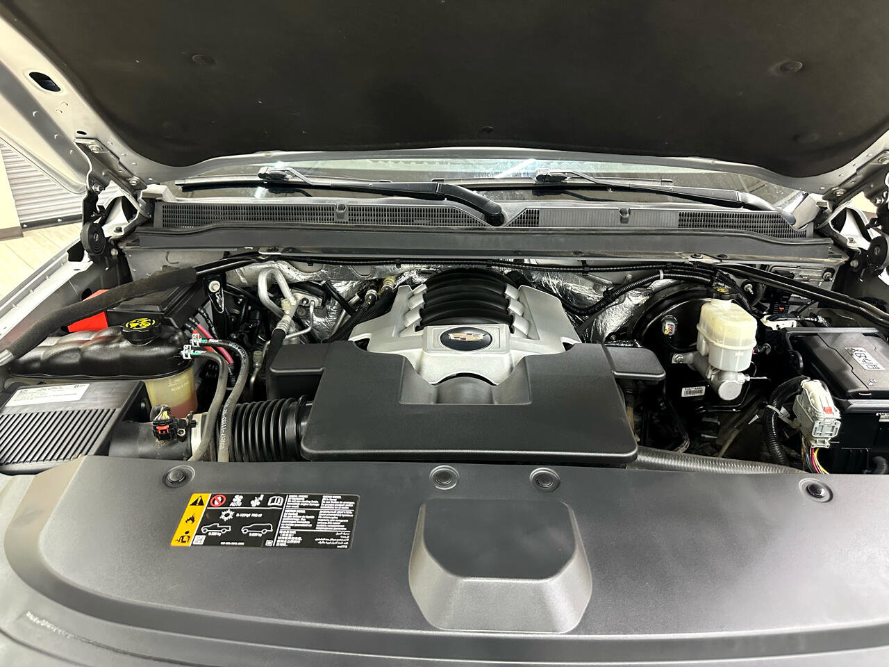 Used 2017 Cadillac Escalade Platinum image 50