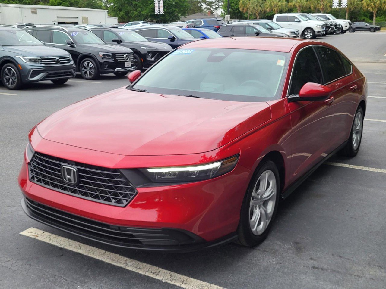 Used 2025 Honda Accord LX image 6