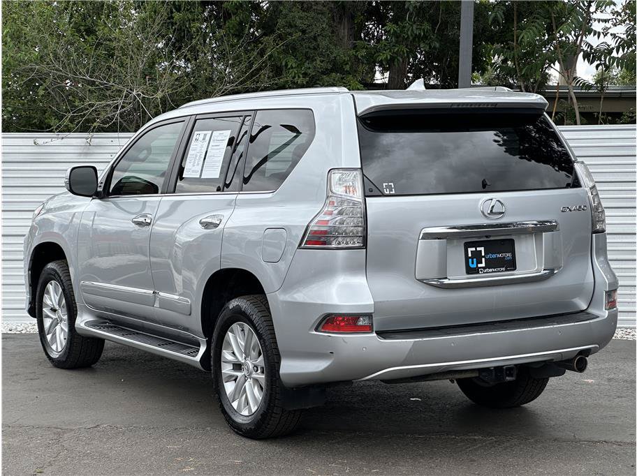 Used 2016 Lexus GX 460 w/ Premium Package AWD/4WD image 12