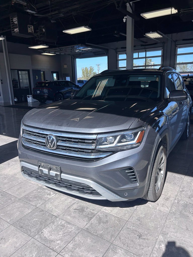 Used 2023 Volkswagen Atlas SE AWD/4WD image 2