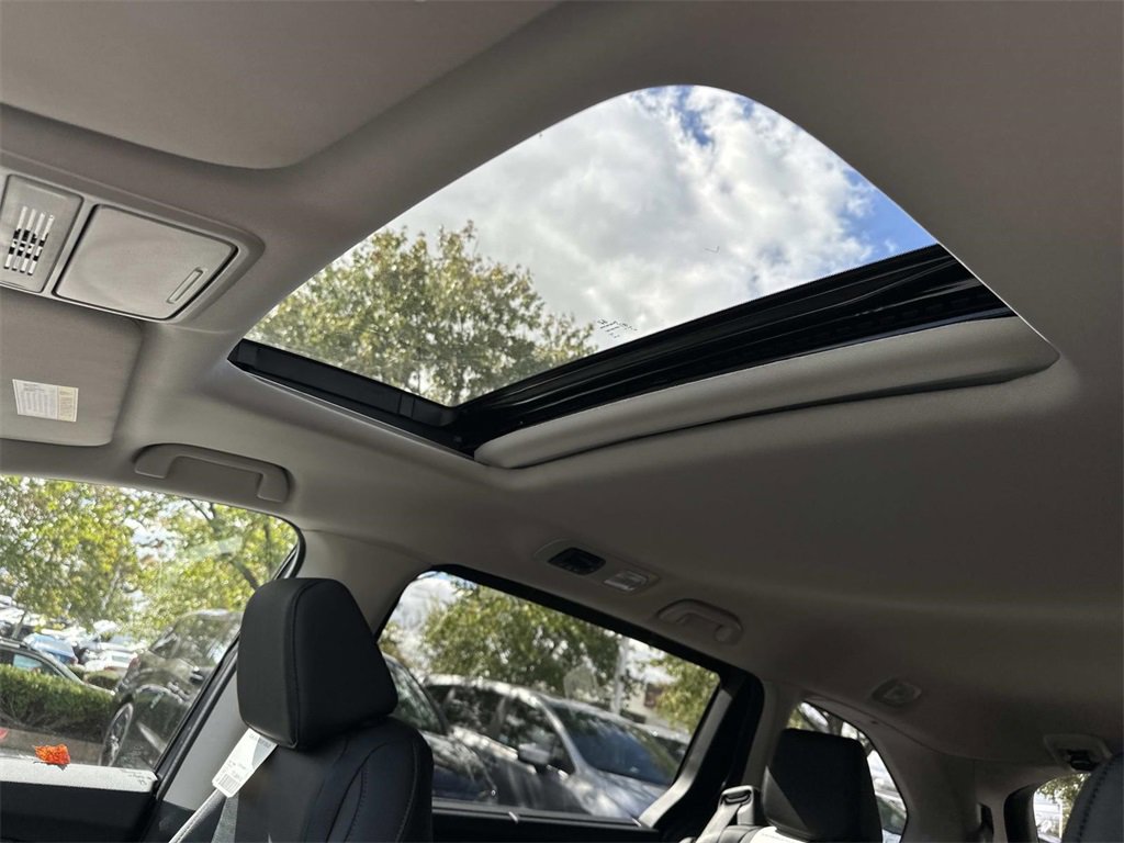 New 2026 Honda Odyssey EX-L image 12