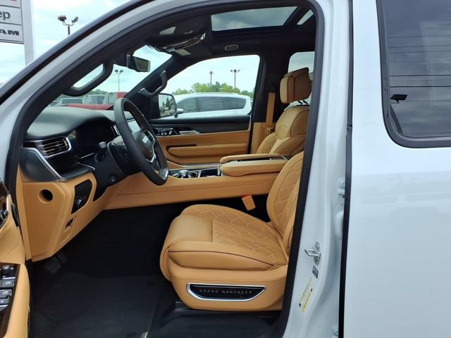 New 2026 Jeep Grand Wagoneer L Summit AWD/4WD image 6