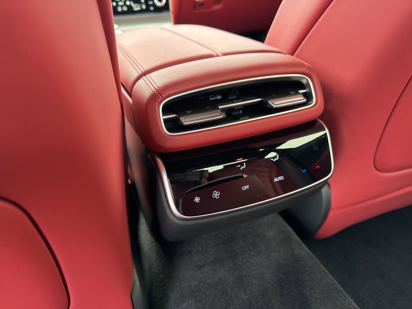 Used 2026 Genesis G80 3.5T Sport Prestige image 16