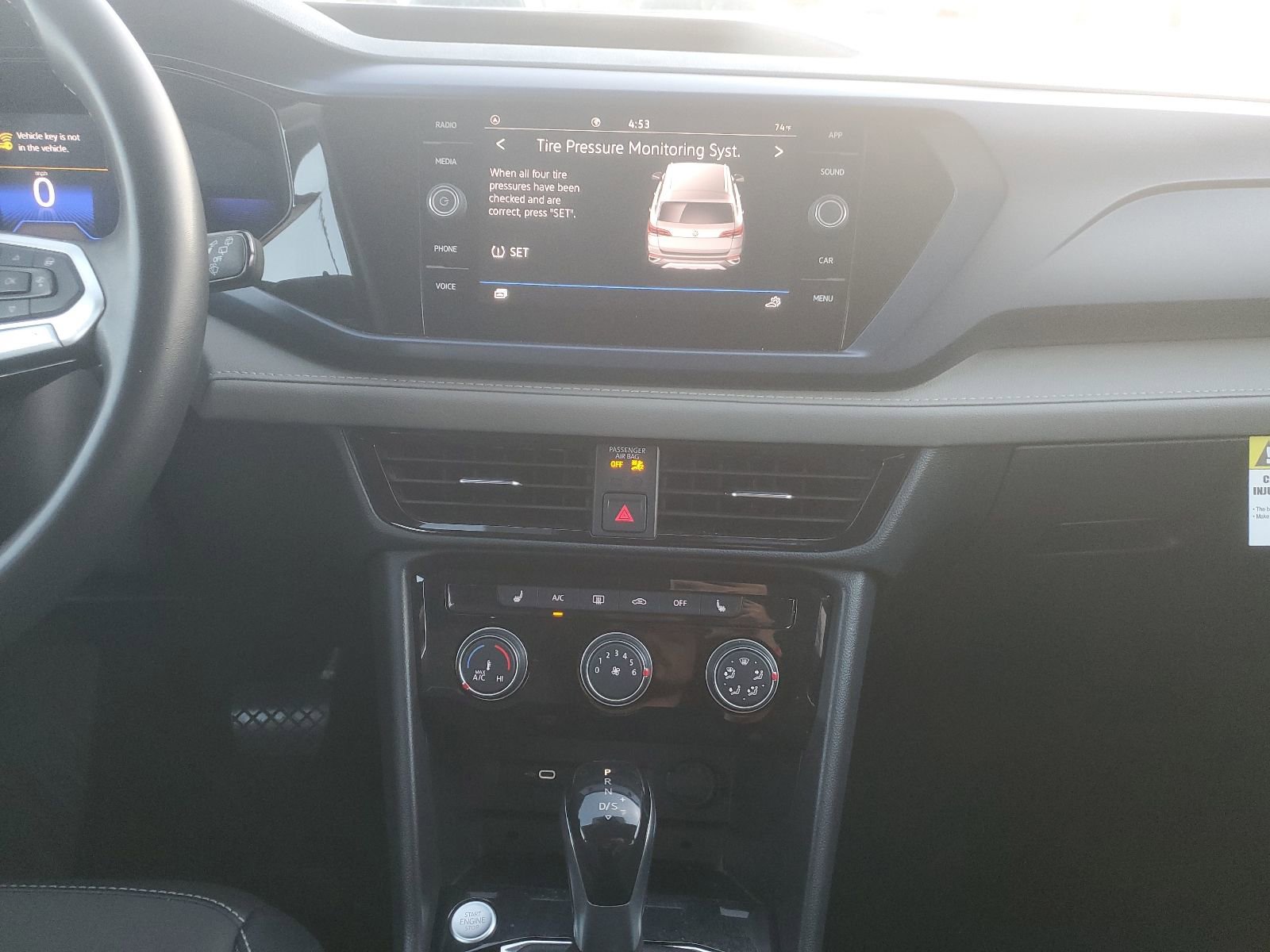 Used 2023 Volkswagen Taos SE image 10