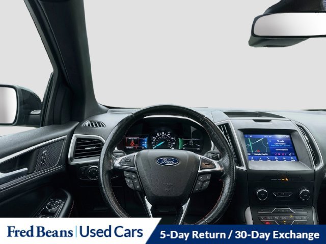 Used 2020 Ford Edge ST-Line w/ Cold Weather Package AWD/4WD image 29
