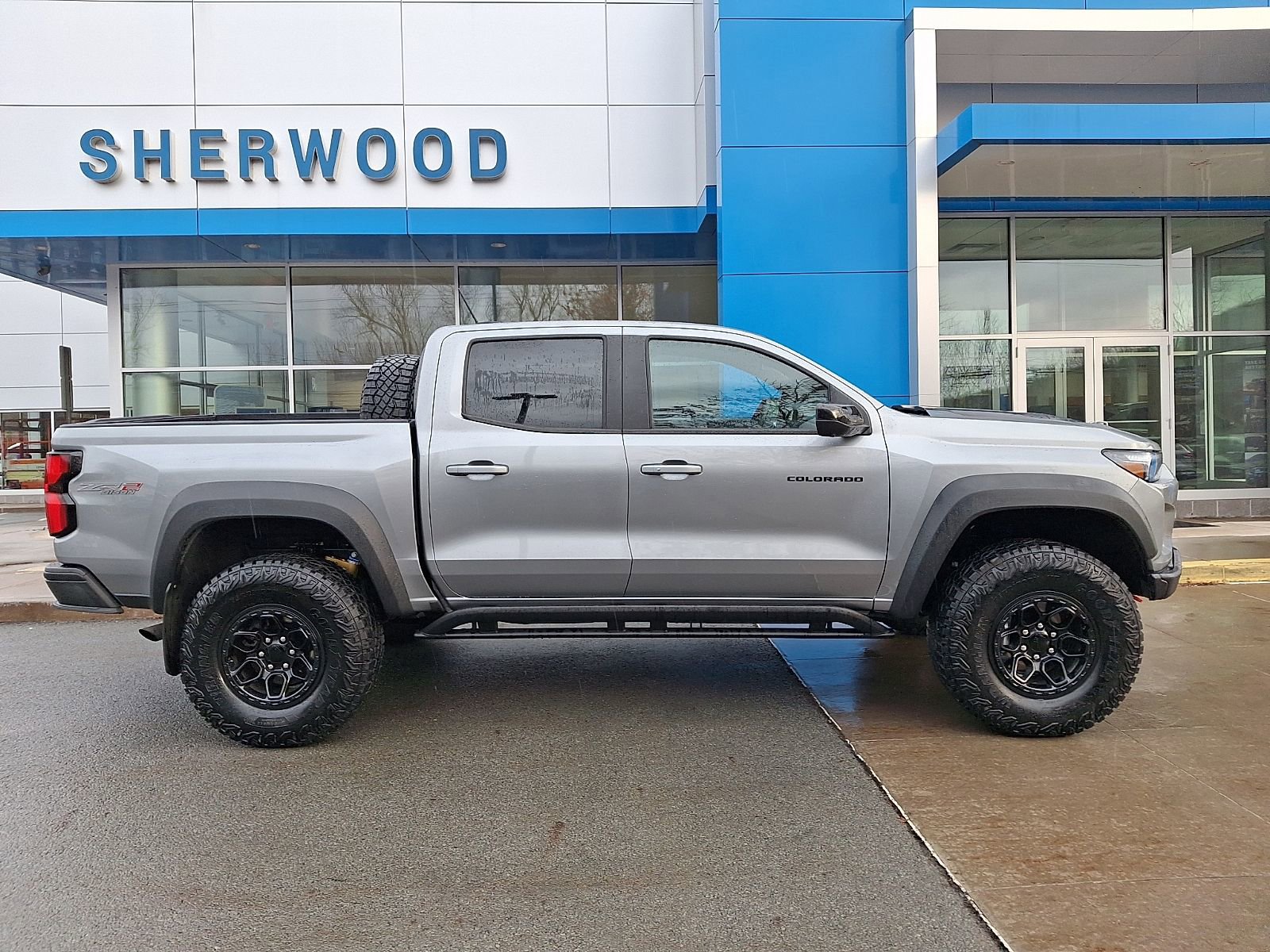 Used 2024 Chevrolet Colorado ZR2 w/ ZR2 Bison Edition image 7