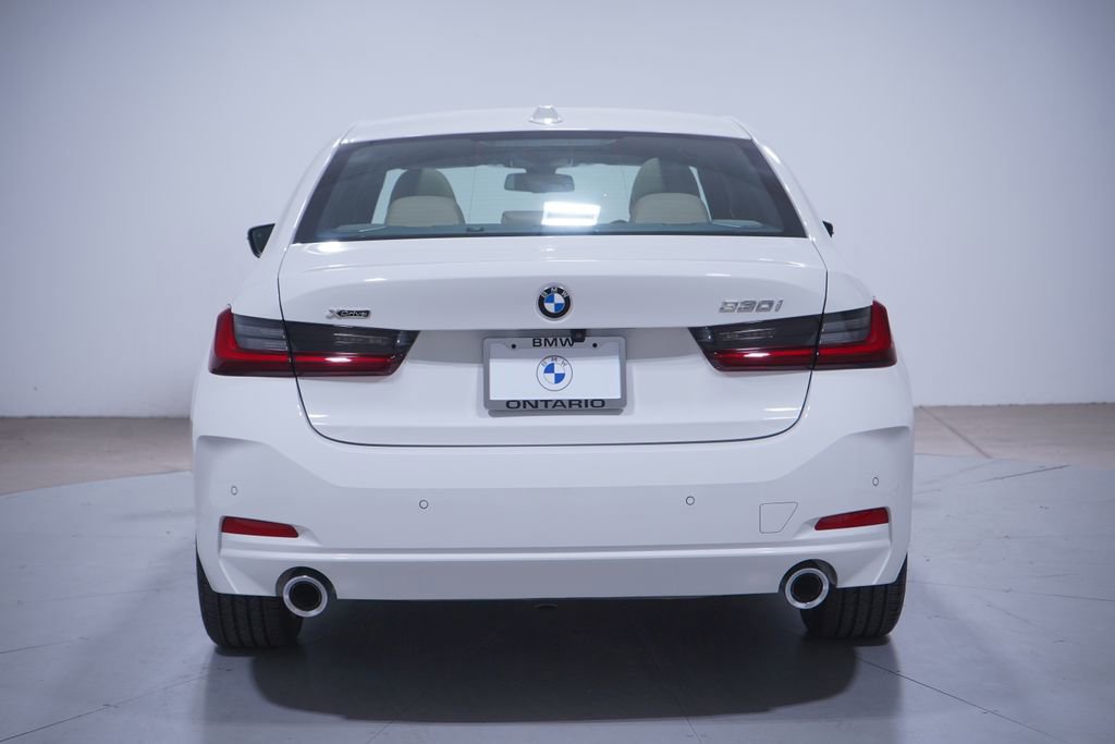 Used 2025 BMW 330i xDrive Sedan image 5
