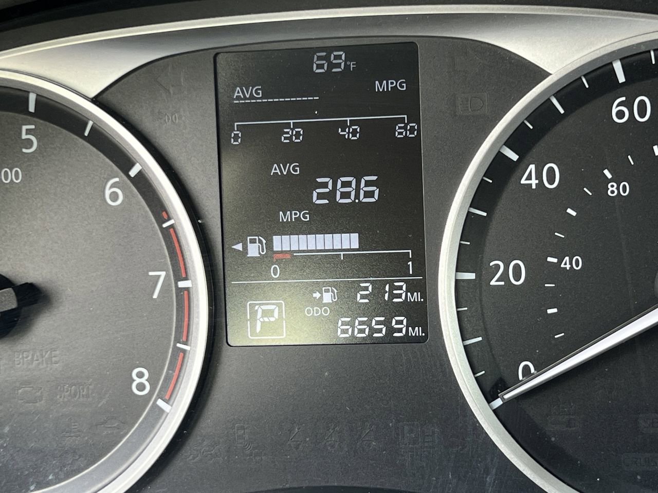 Used 2024 Nissan Versa S w/ Trunk Package image 12