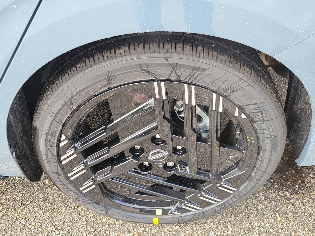 New 2026 Nissan Sentra SR w/ SR Premium Package image 9