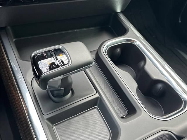 New 2026 GMC Sierra 1500 Elevation w/ Elevation Premium Package AWD/4WD image 35