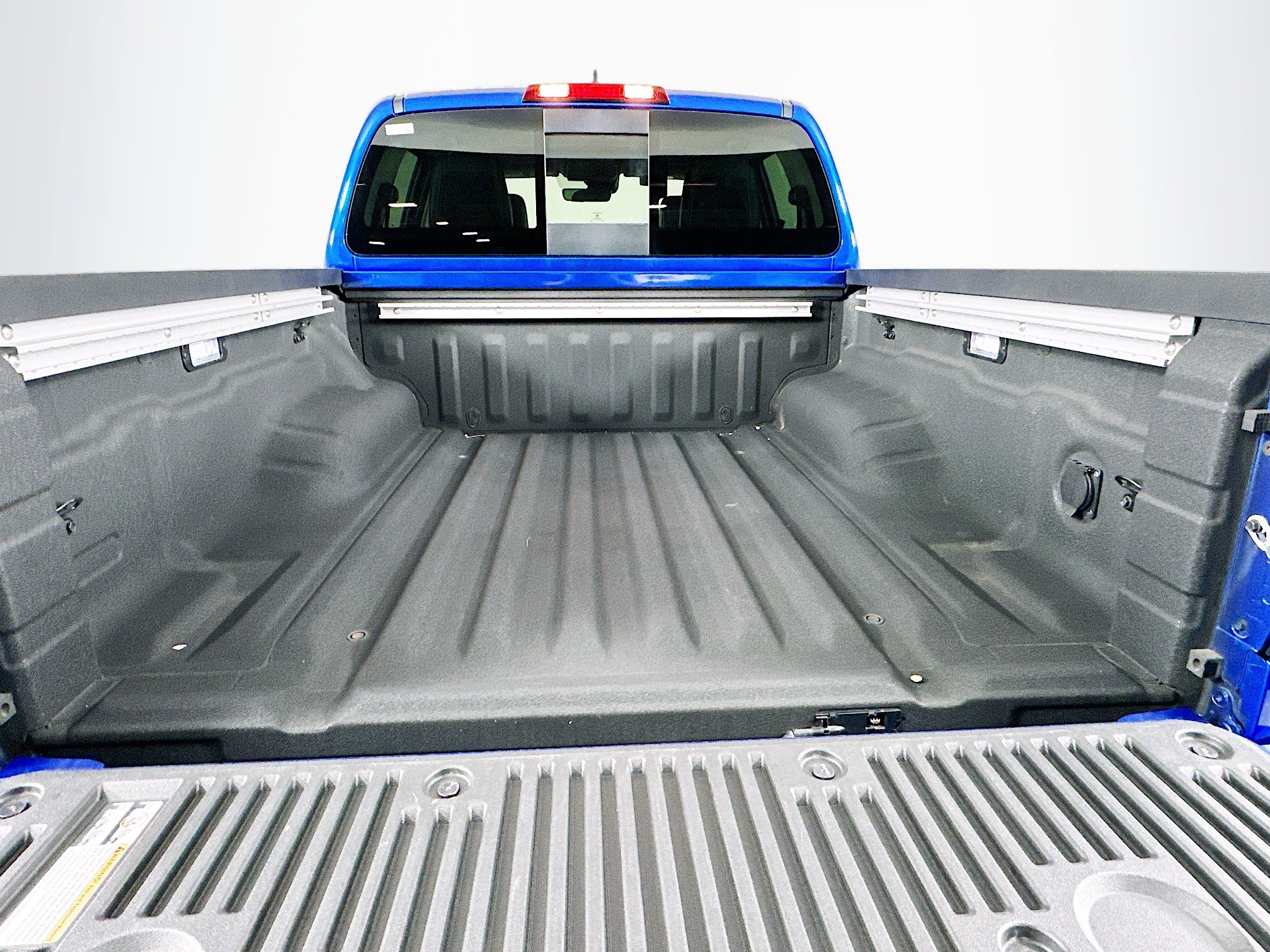 Used 2024 Nissan Frontier SL w/ Technology Package image 28