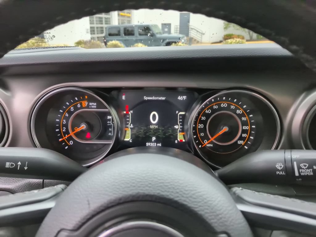 Used 2022 Jeep Gladiator Sport AWD/4WD image 28