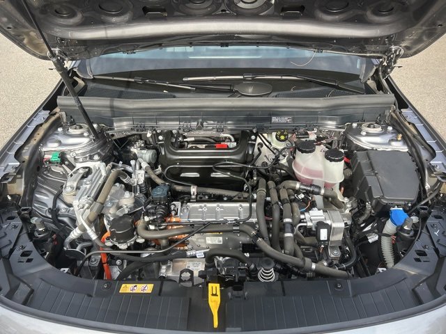 Used 2022 Mercedes-Benz EQB 350 4MATIC image 30