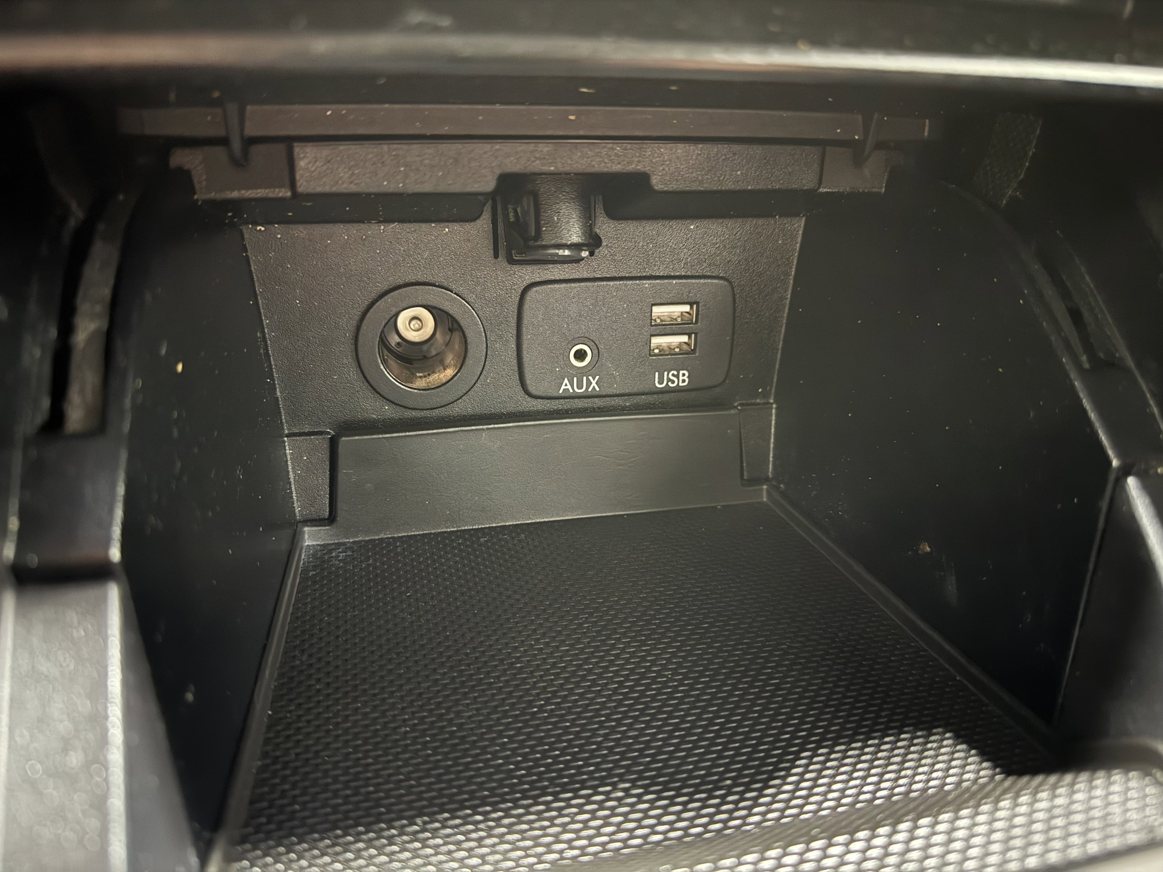 Used 2017 Subaru Legacy 2.5i Premium AWD/4WD image 8