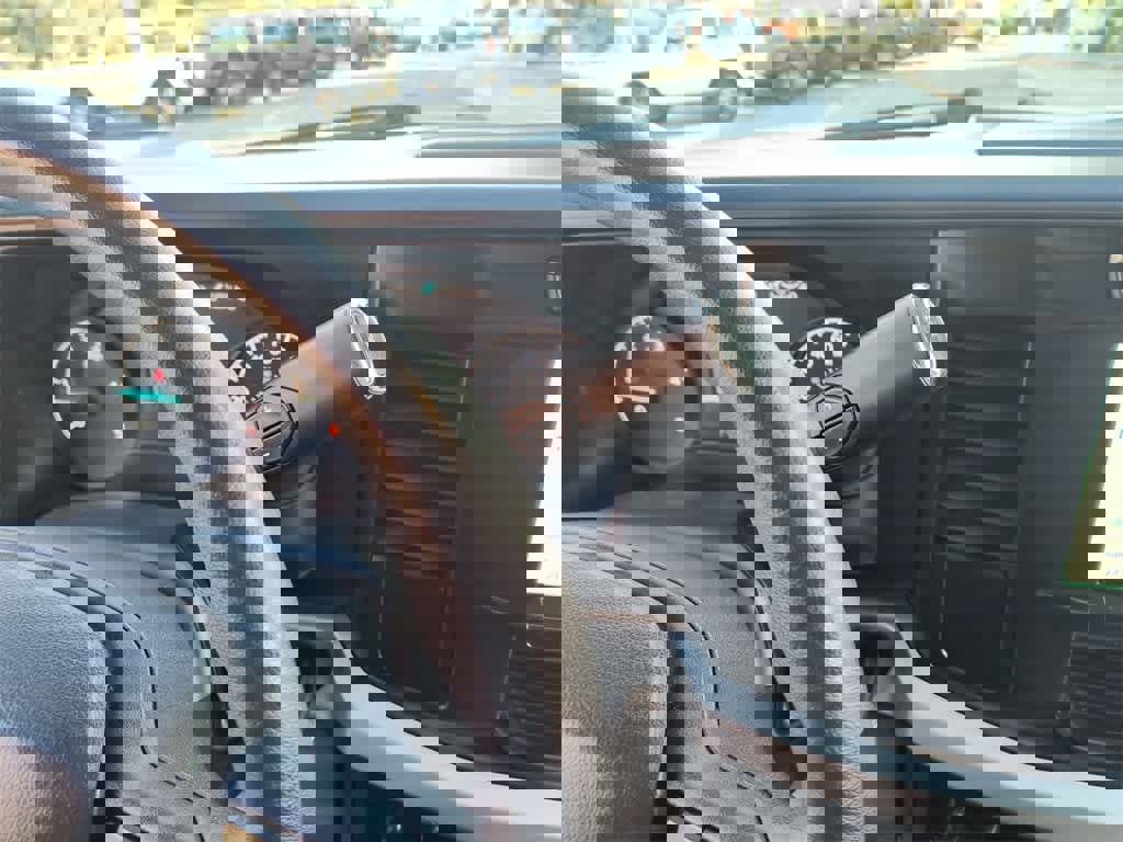 Used 2023 Ford F350 XLT image 19