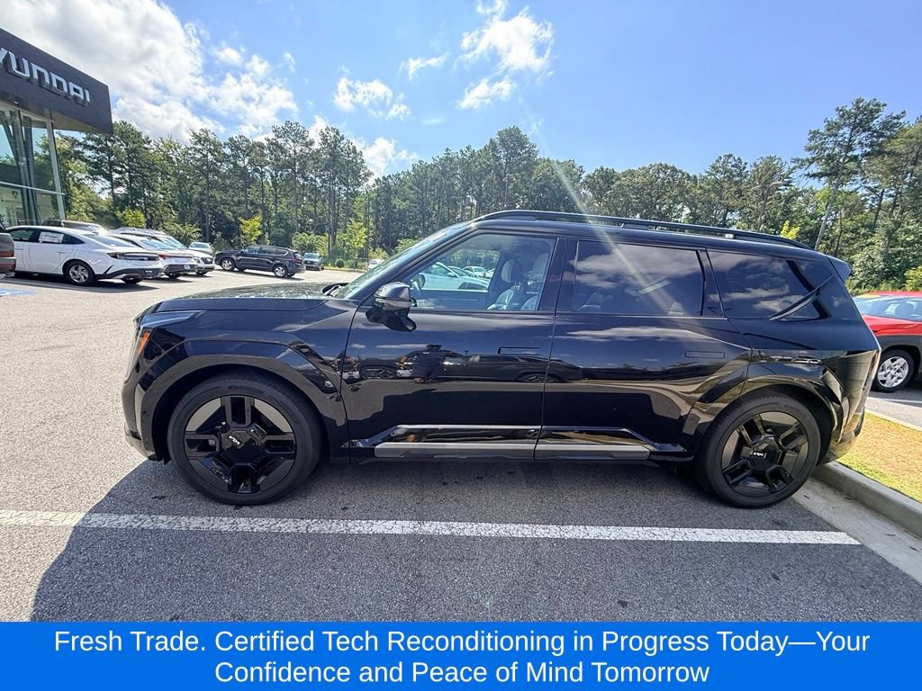 Used 2024 Kia EV9 GT-Line AWD/4WD image 2