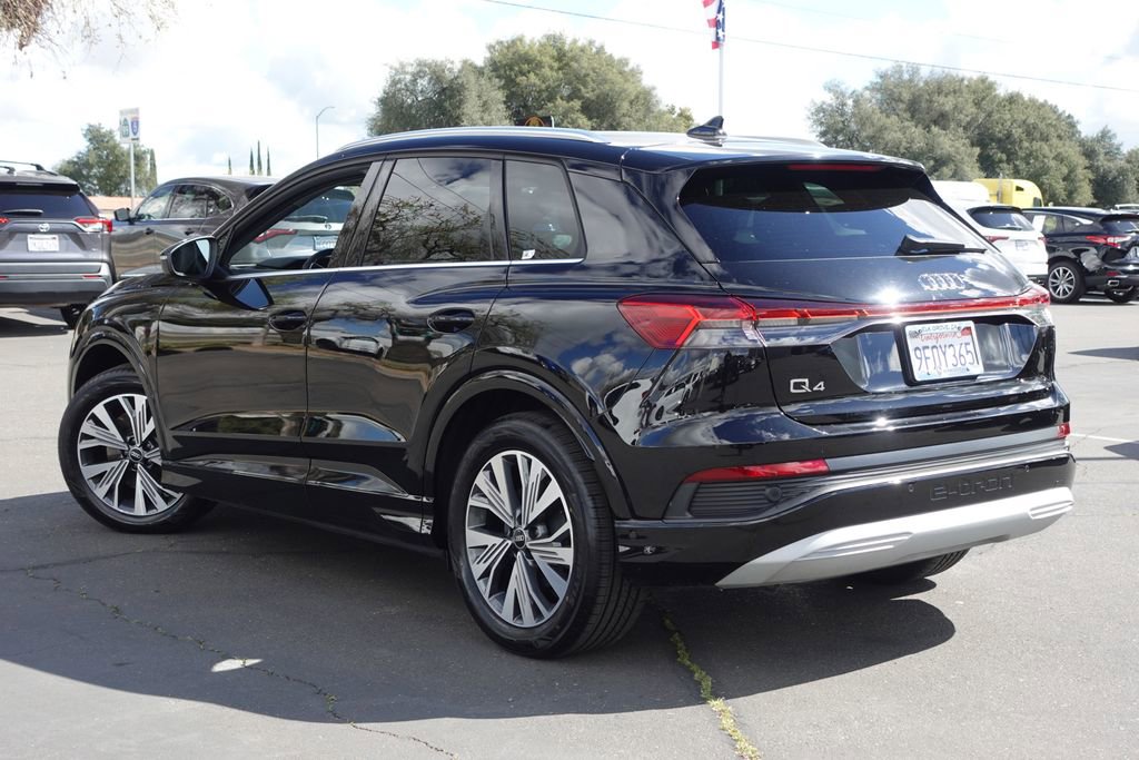 Used 2023 Audi Q4 e-tron Premium Plus w/ Premium Plus image 7