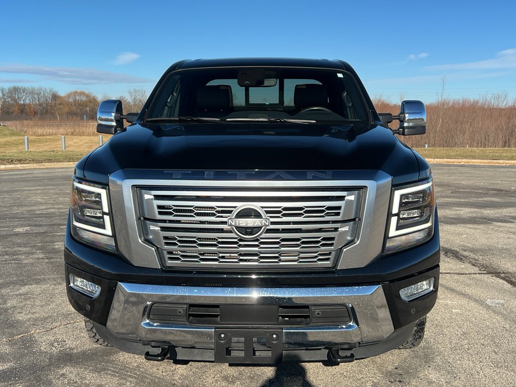 Used 2024 Nissan Titan Platinum Reserve w/ Moonroof Package image 7
