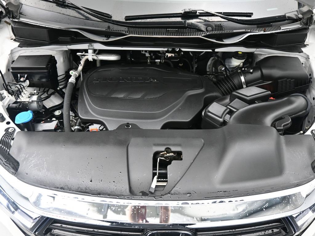Used 2023 Honda Odyssey Touring image 14
