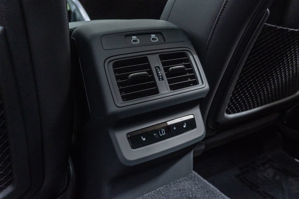 New 2026 Audi SQ5 Prestige AWD/4WD image 17