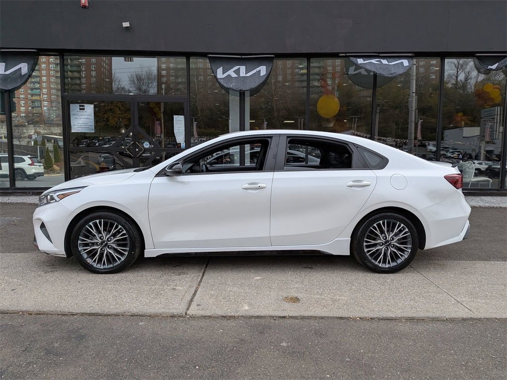 Used 2023 Kia Forte GT-Line w/ GT-Line Premium Package image 10