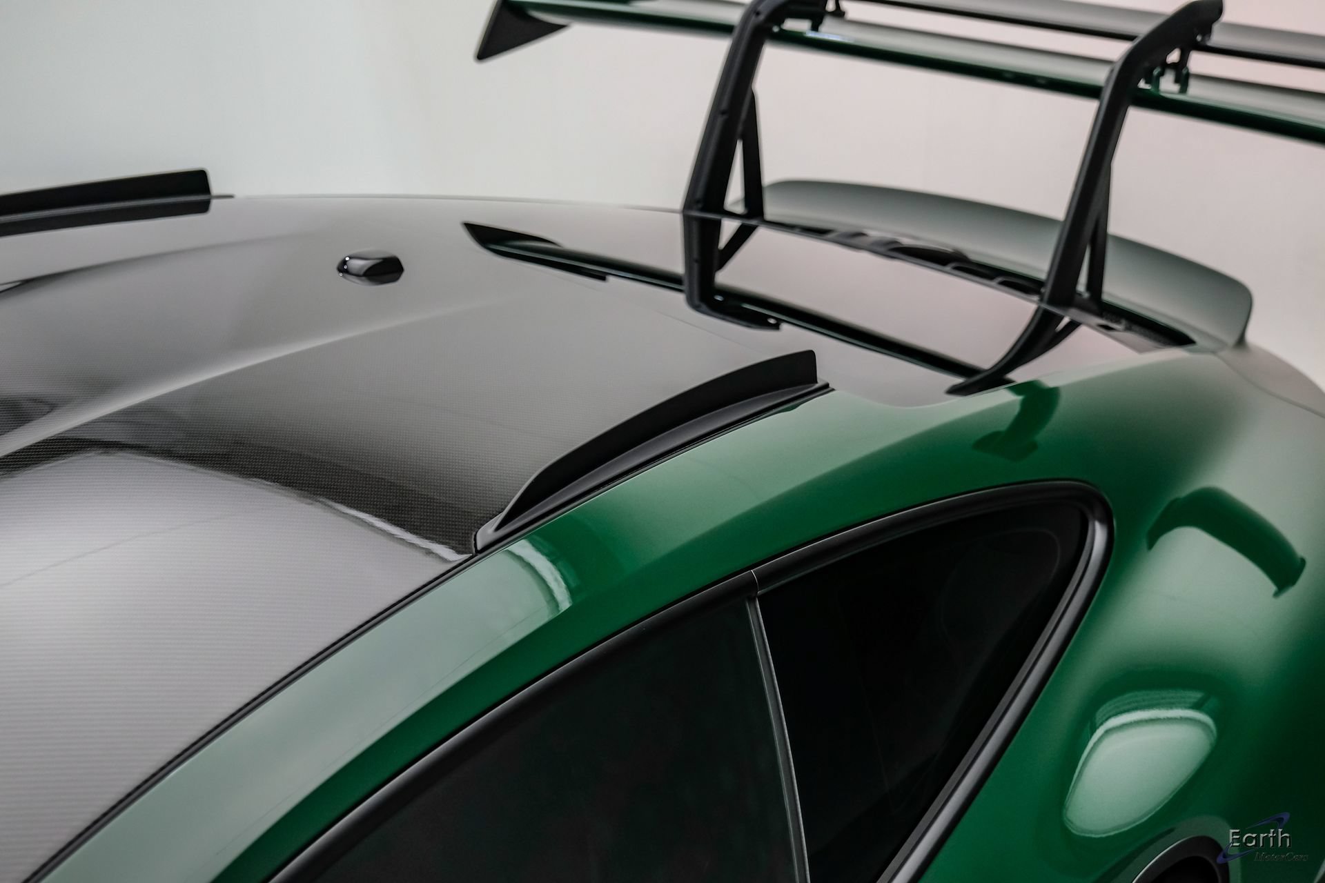 Used 2025 Porsche 911 GT3 RS RWD image 45