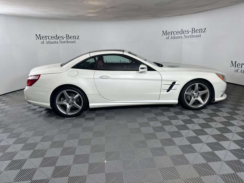 Used 2015 Mercedes-Benz SL 400 image 8