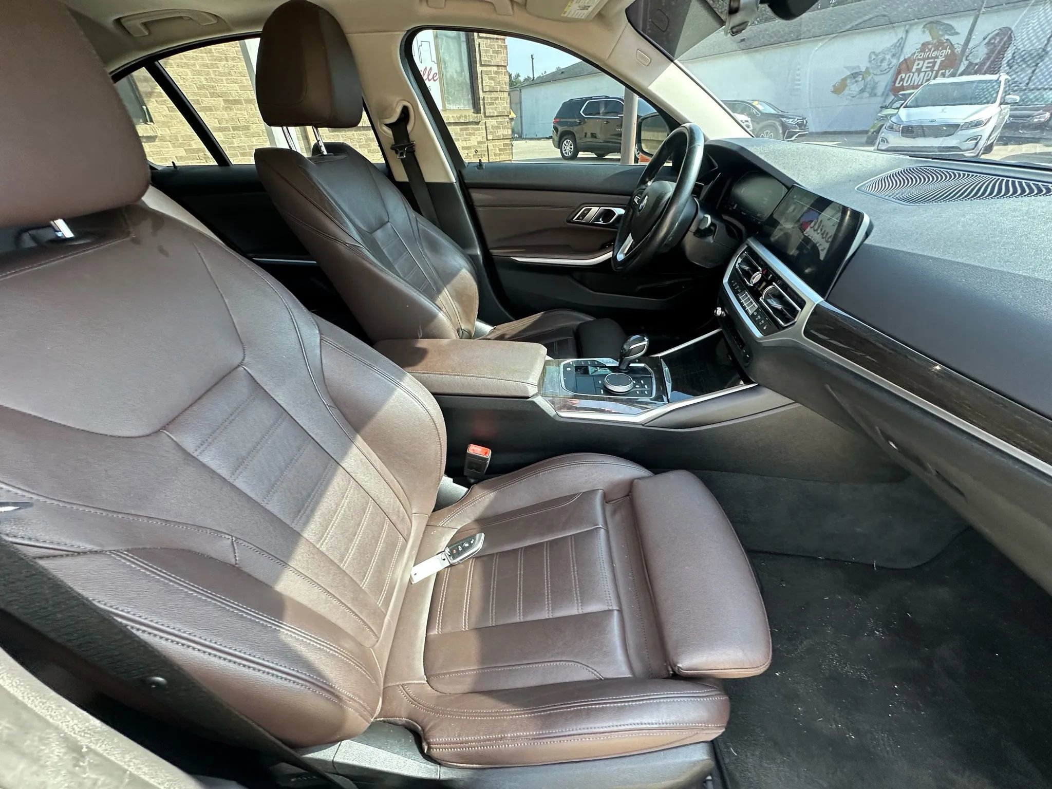Used 2019 BMW 330i Sedan image 11