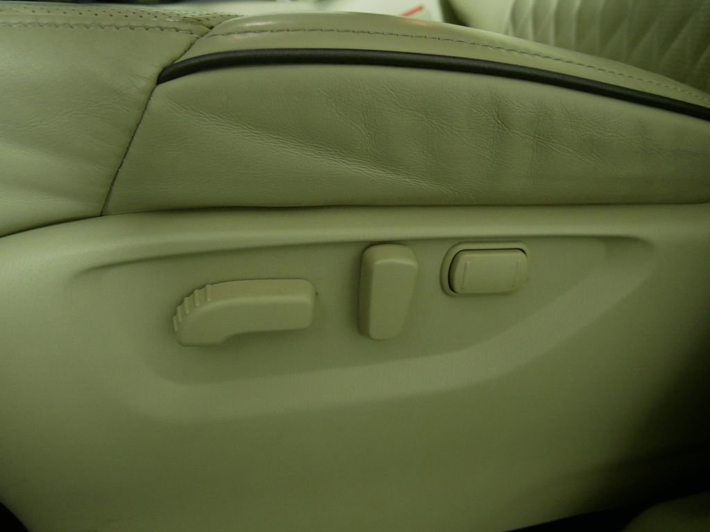 Used 2024 INFINITI QX80 Premium Select image 17