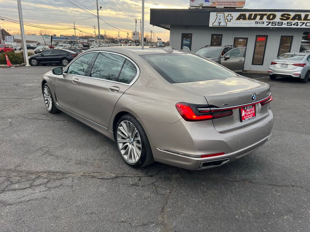Used 2021 BMW 750i xDrive w/ Executive Package AWD/4WD image 8