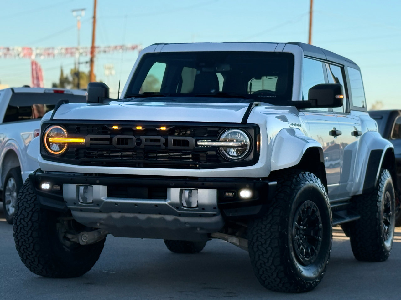 Used 2024 Ford Bronco Raptor AWD/4WD image 3