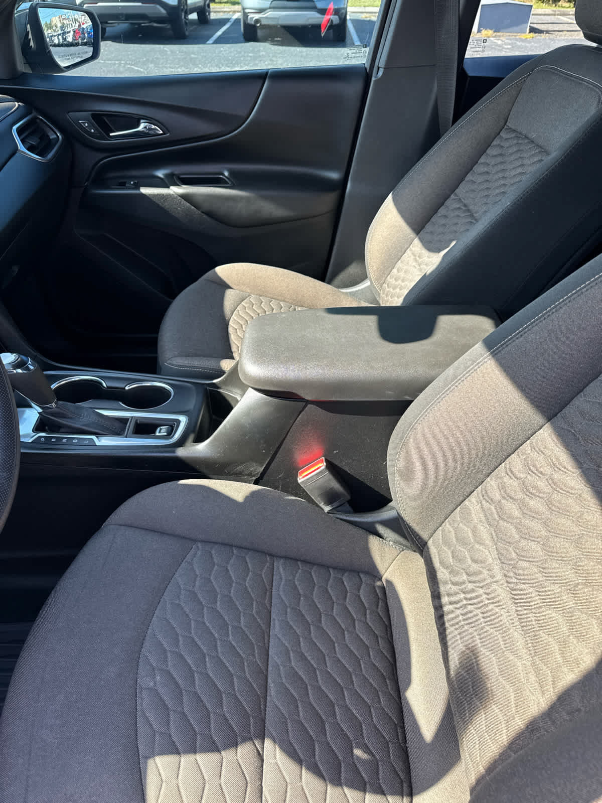 Used 2019 Chevrolet Equinox LT FWD image 10