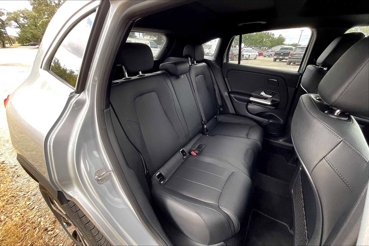 Certified 2025 Mercedes-Benz GLA 250 image 15