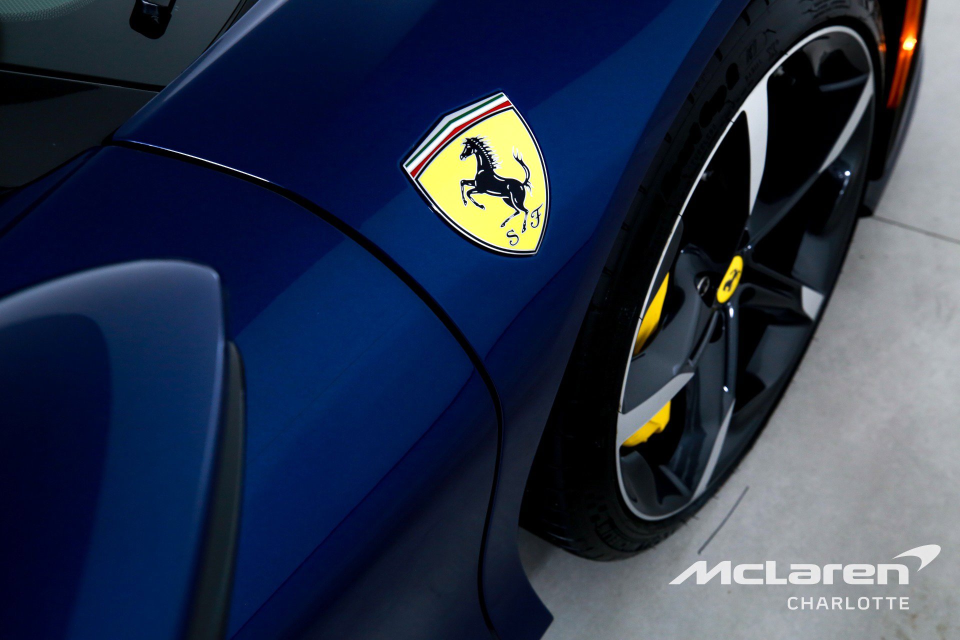 Used 2022 Ferrari SF90 Spider image 36