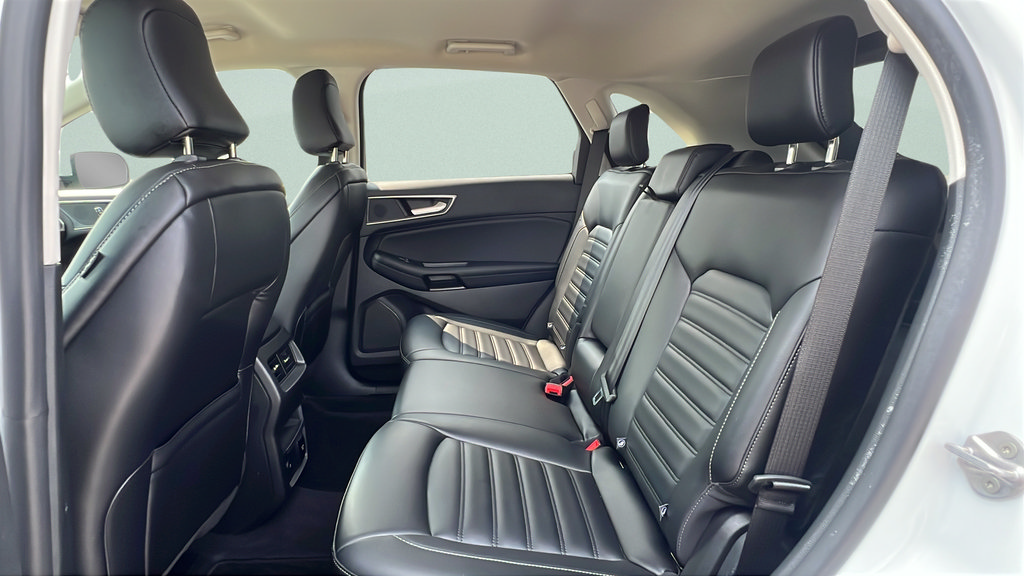 Used 2023 Ford Edge SEL w/ Convenience Package AWD/4WD image 10