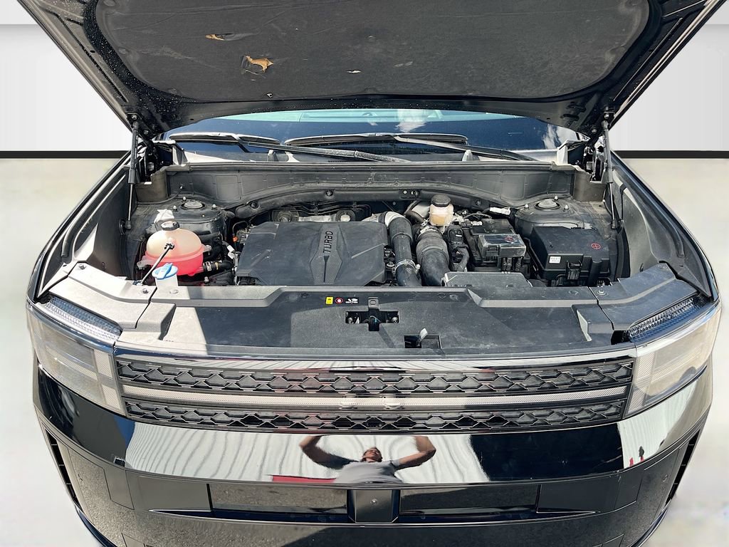 Used 2025 Hyundai Santa Fe Calligraphy image 32