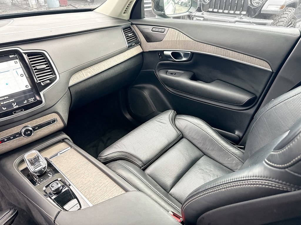 Used 2022 Volvo XC90 T8 Inscription AWD/4WD image 26