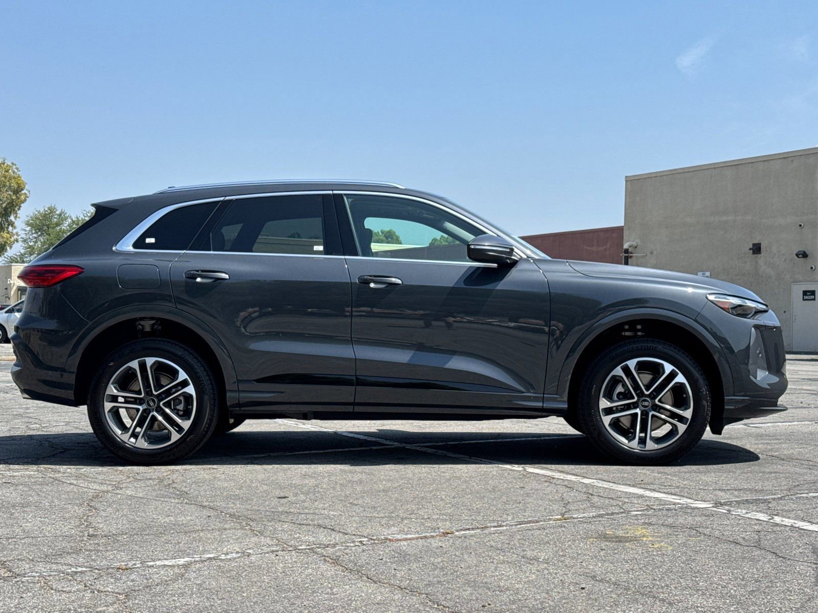 New 2026 Audi Q5 Premium AWD/4WD image 3