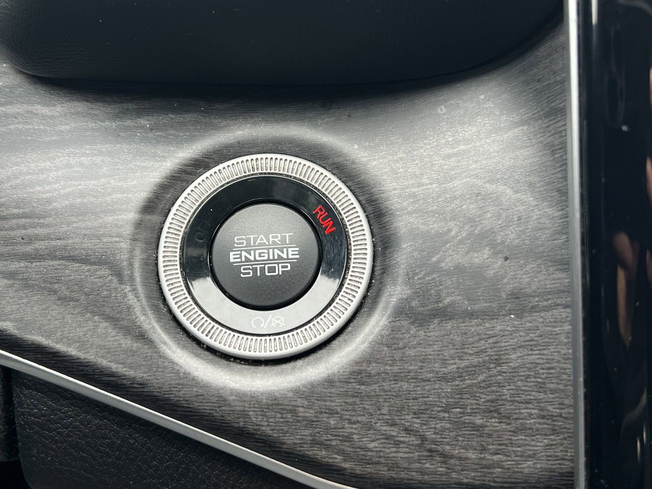 Used 2021 Jeep Grand Cherokee L Limited image 13