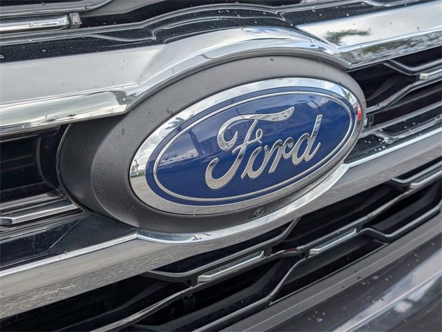 Used 2024 Ford Expedition Limited image 18