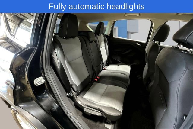Used 2017 Ford Escape SE w/ Equipment Group 201A image 25